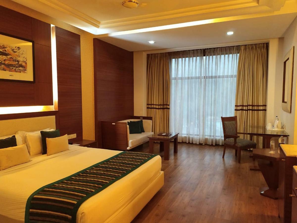 Baba Resorts Dharampur Dharampur  Εξωτερικό φωτογραφία